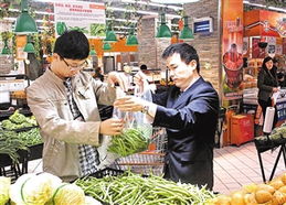 构筑食品安全防火墙 初级农产品生产与监管的关键路径